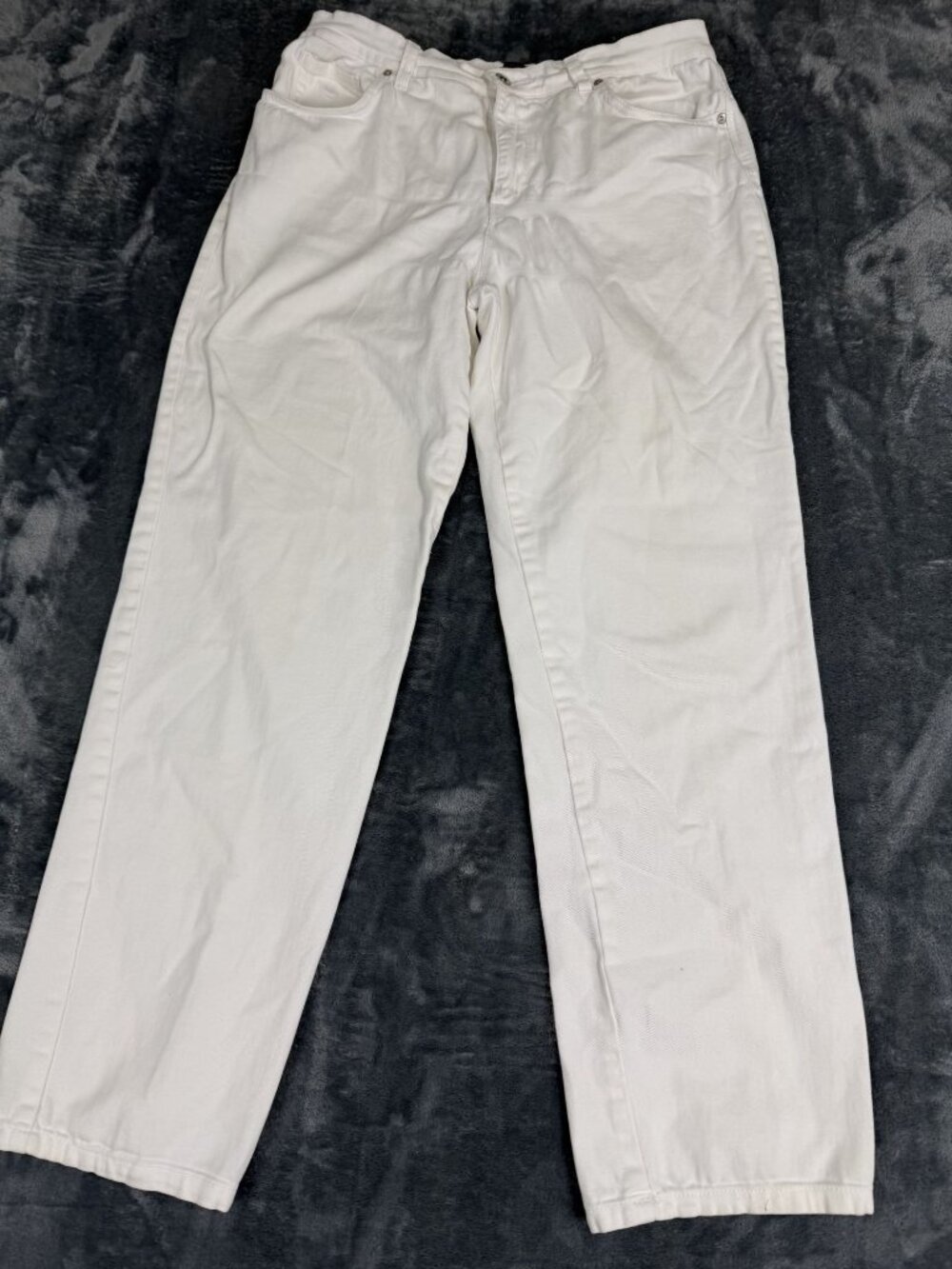 Gloria Vanderbilt Amanda Womens White Straight-Leg Denim Jeans 12